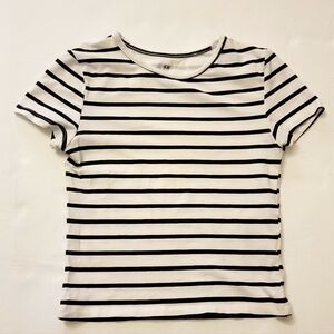 H&M Navy Striped Short Sleeve Tee